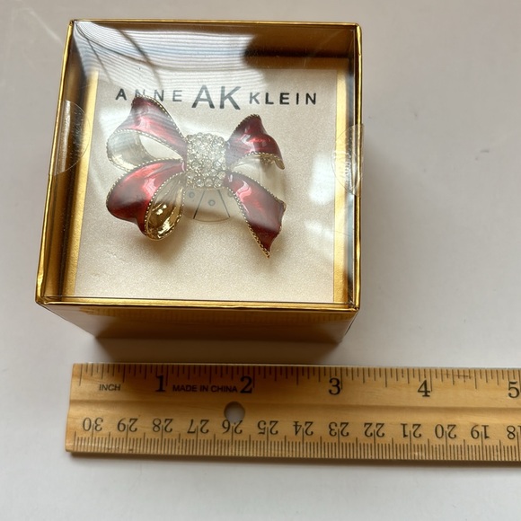 Anne Klein Red Bow Pin Brooch with Pave Center - Picture 5 of 7